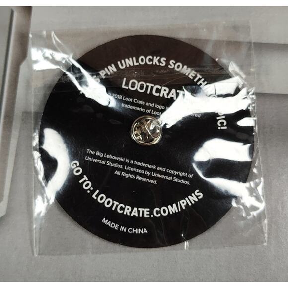 The Big Lebowski Movie featuring The Dude Pin (Jeff Bridges) Great Gift Idea - Picture 2 of 3